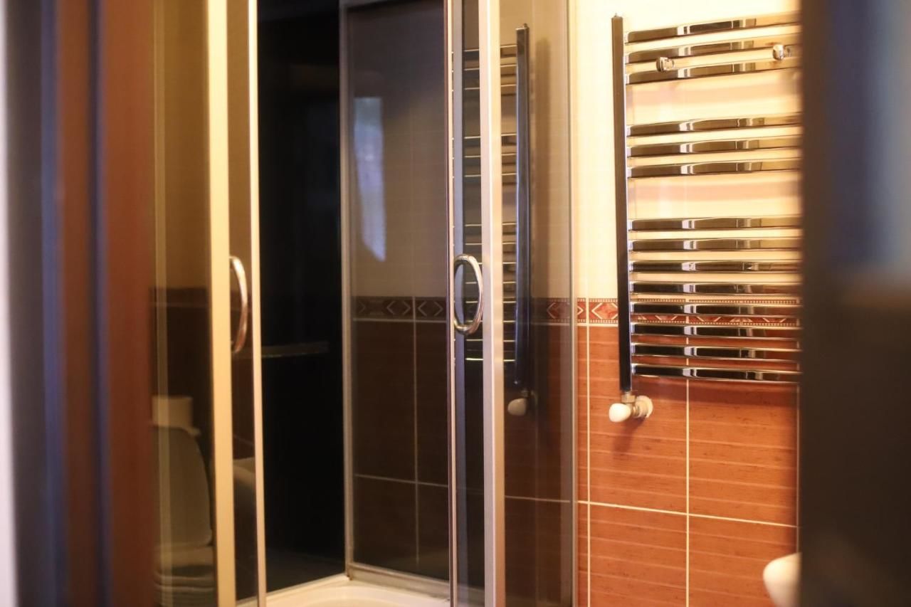 Отель Orlyne Gnizdo Черновцы-24